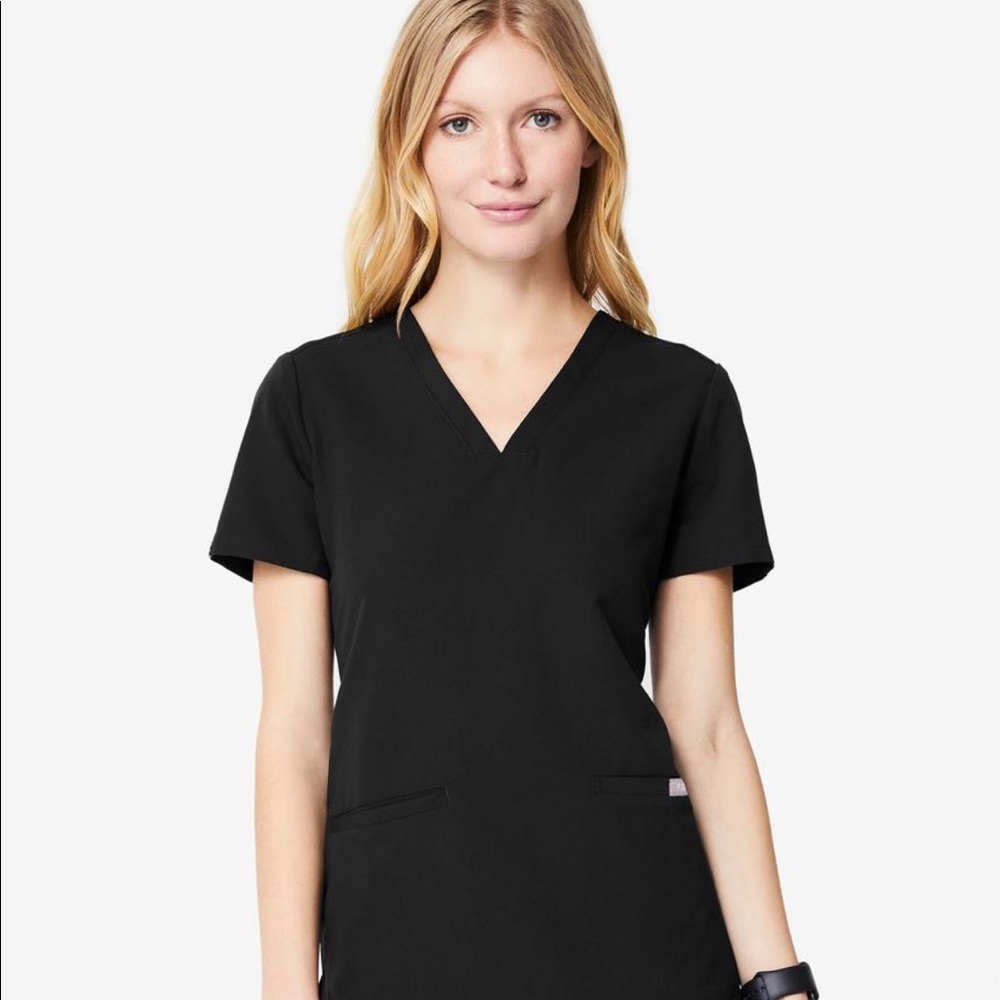 Figs NWOT Casma Three-pocket Scrub Top